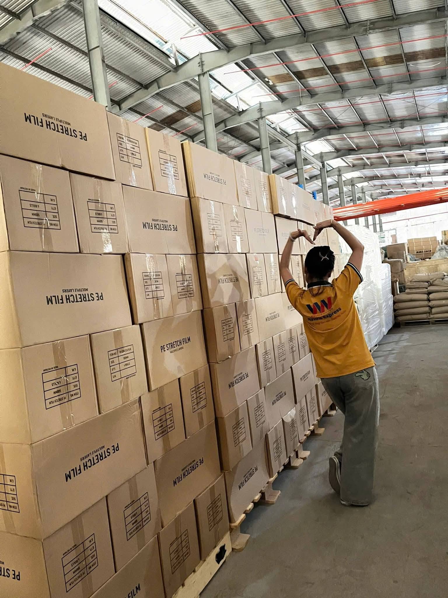 Gửi hàng đi Hàn Quốc hỏa tốc TPHCM Hà Nội